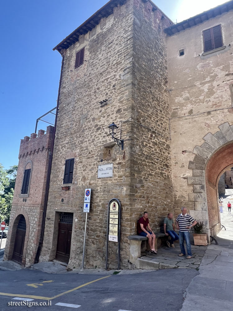 Panicale - Victory Square - Via Pietro Vannucci, 1, 06064 Panicale PG, Italy