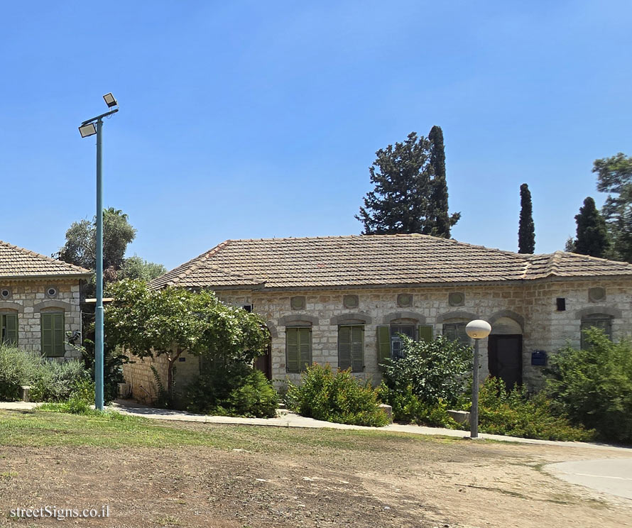 Merhavia - Heritage Sites in Israel - The secretariat of the Cooperative - Mish’ol ha-Dekel 1, Merhavia, Israel