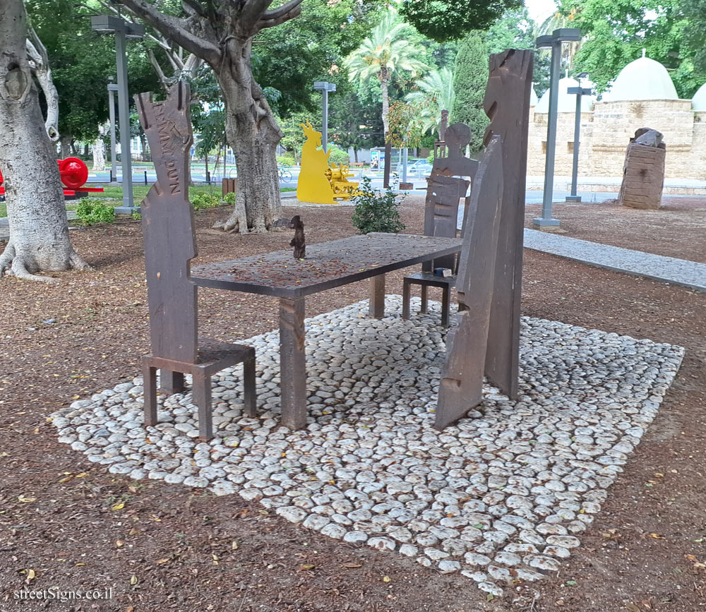 Tel Aviv - Tomarkin sculptures at Abu Nabot Park - Last Supper and a Broken Obelisk