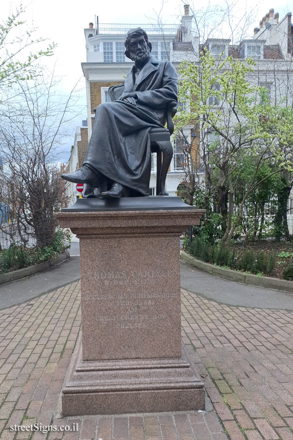 London - The statue of the historian Thomas Carlyle - 63 Chelsea Embankment, London SW11 3BG, UK