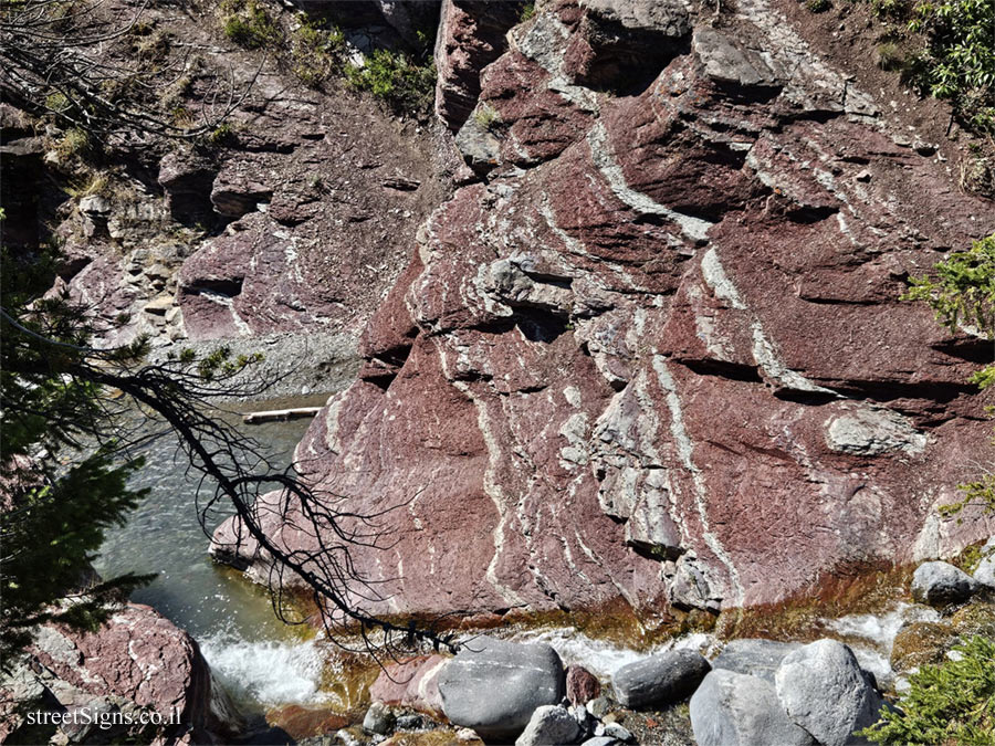 Waterton Park - Red Rock Canyon - Range Rd 11A, Waterton Park, AB T0K 2M0, Canada